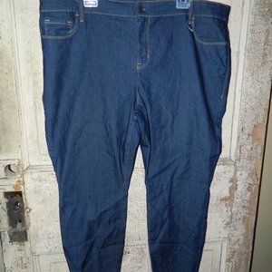 Old Navy Super Skinny Jeans size 22 NWOT (U-22)